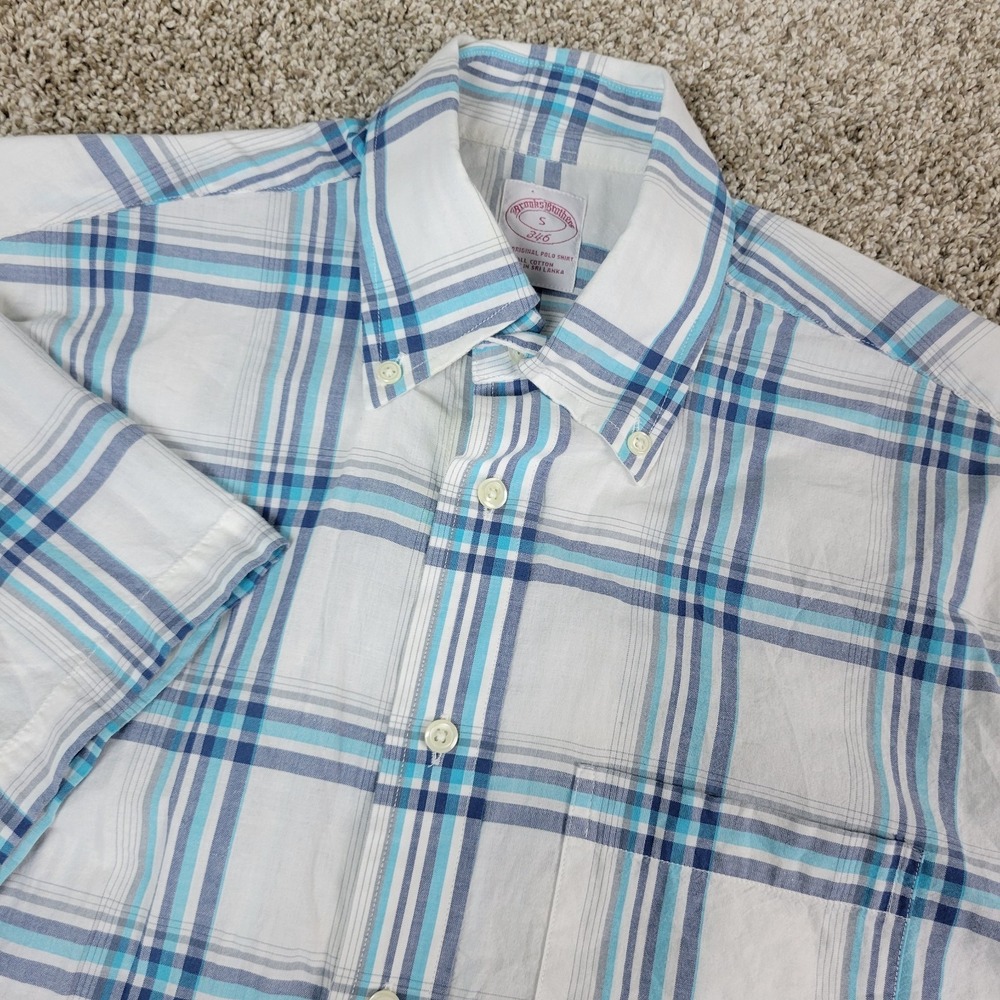 Brooks Brothers 346 Mens Small White Blue Plaid Button Down Short Sleeve